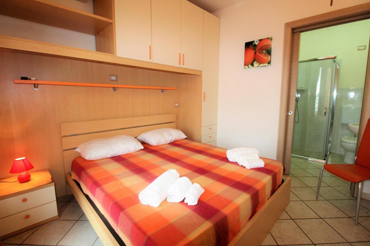 B&B Scoglio Di Pirro Climatizzato A 150 M Dalle Spiagge Salentine Torre San Giovanni Ugento Exterior foto