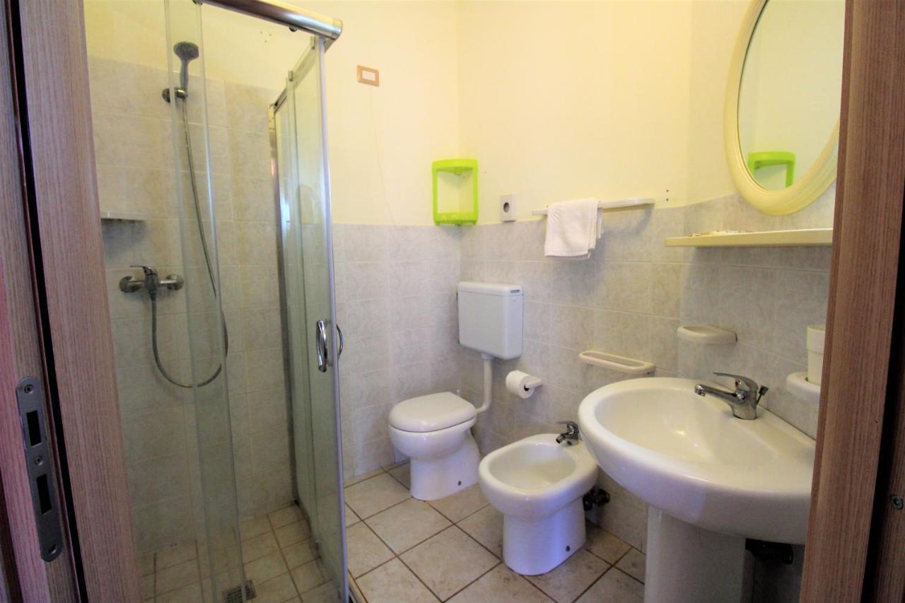 B&B Scoglio Di Pirro Climatizzato A 150 M Dalle Spiagge Salentine Torre San Giovanni Ugento Exterior foto